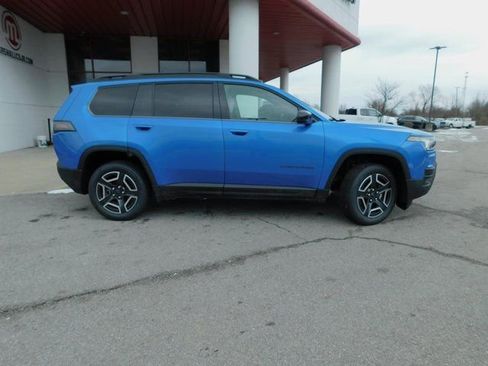 New 2026 Jeep Cherokee Limited image 10