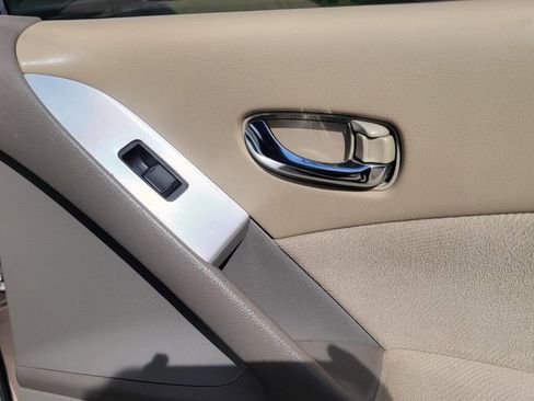 Used 2011 Nissan Murano SV FWD image 36