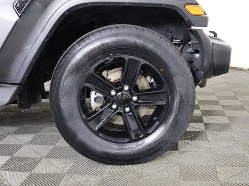 Used 2023 Jeep Wrangler Unlimited Sport AWD/4WD image 19