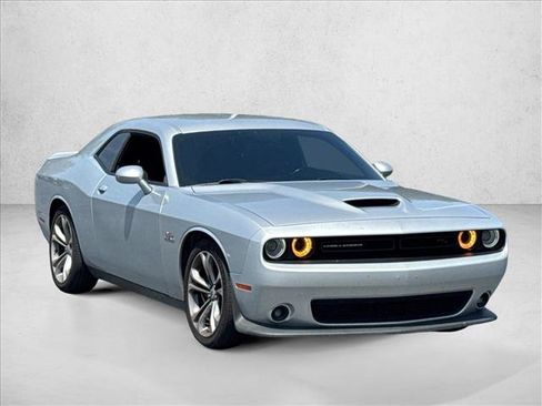 Used 2021 Dodge Challenger R/T RWD image 3