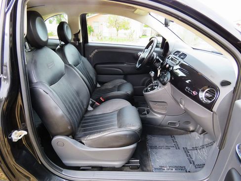 Used 2013 FIAT 500 Lounge image 14