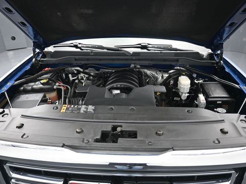 Used 2018 GMC Sierra 1500 SLE w/ SLE Value Package image 47