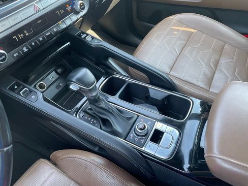 Used 2021 Kia Telluride SX w/ SX Prestige Package AWD/4WD image 20
