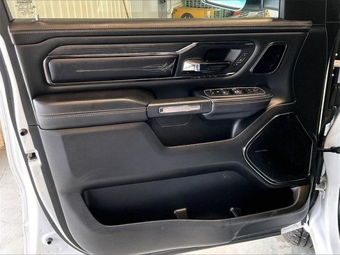 Used 2023 RAM 1500 Limited w/ Night Edition image 9