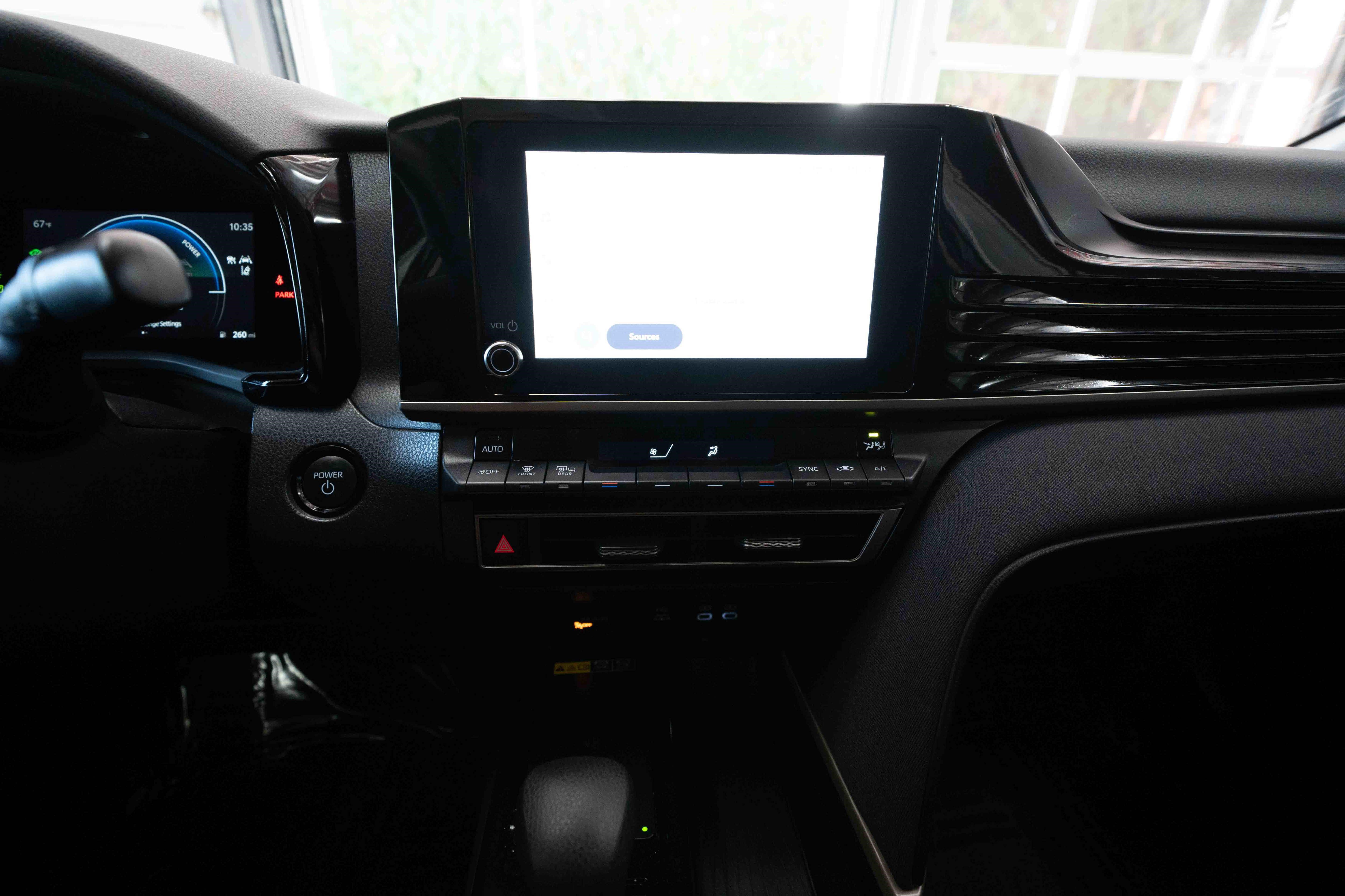 Used 2025 Toyota Camry LE FWD image 17