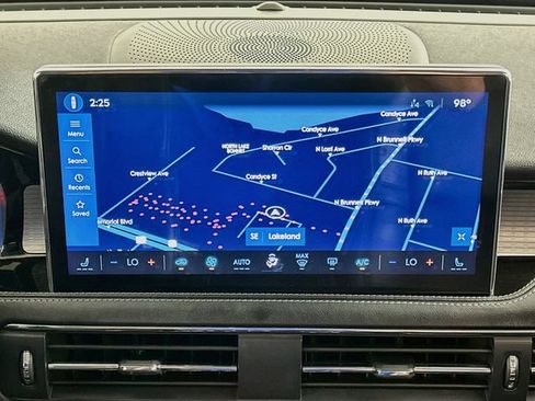 Used 2023 Lincoln Corsair FWD w/ Rear Removable Package Tray image 16