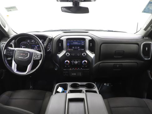 Used 2020 GMC Sierra 1500 Elevation w/ Elevation Value Package image 16