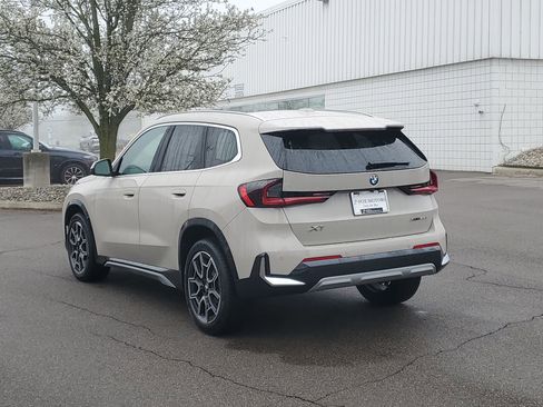 New 2026 BMW X1 xDrive28i w/ Technology Package AWD/4WD image 2