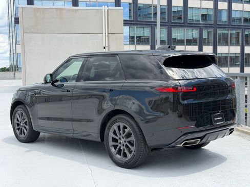 Used 2024 Land Rover Range Rover Sport Dynamic SE AWD/4WD image 3
