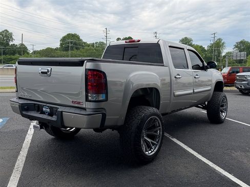 Used 2008 GMC Sierra 1500 Denali AWD/4WD image 6