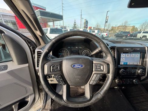 Used 2018 Ford F150 XLT w/ Equipment Group 302A Luxury image 15