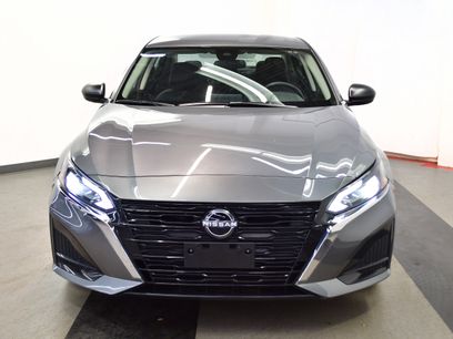 Used 2025 Nissan Altima 2.5 SV