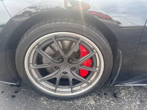 Used 2021 Chevrolet Corvette Stingray Premium Conv w/ Z51 Performance Package RWD image 42
