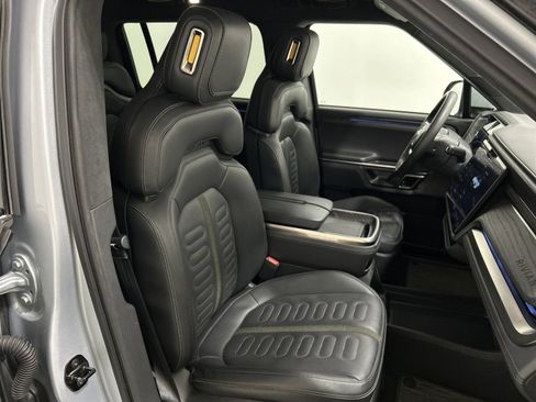 Used 2023 Rivian R1S Adventure image 24