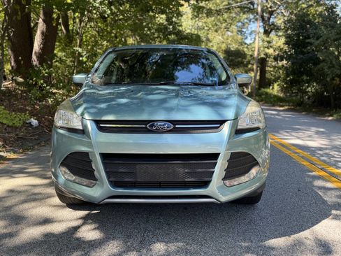 Used 2013 Ford Escape SE w/ Class II Trailer Tow Pkg image 12