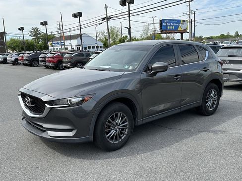 Used 2017 MAZDA CX-5 Touring AWD/4WD image 4