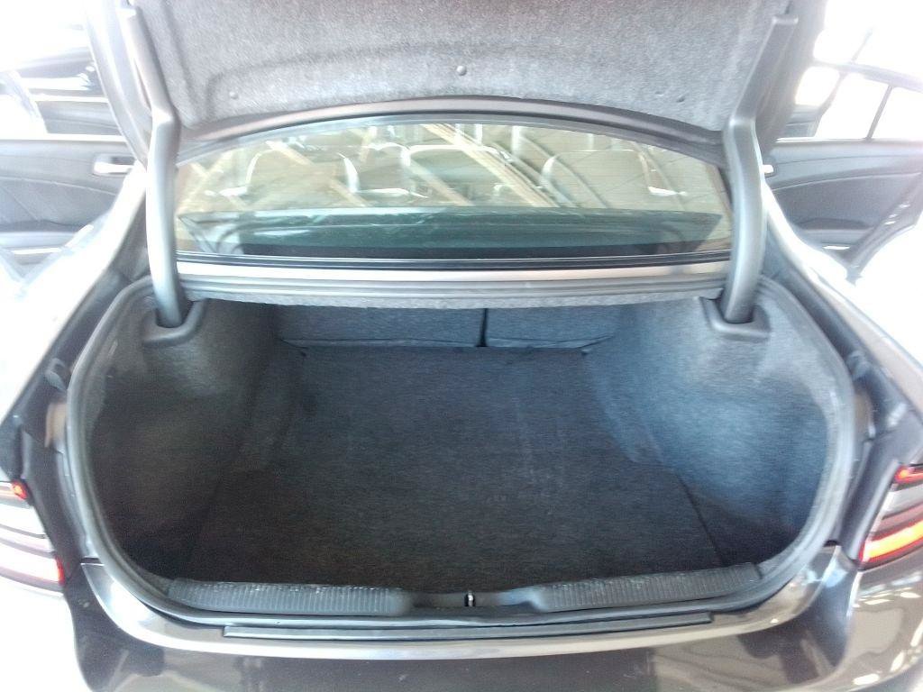 Used 2022 Dodge Charger SXT w/ Plus Group RWD image 15
