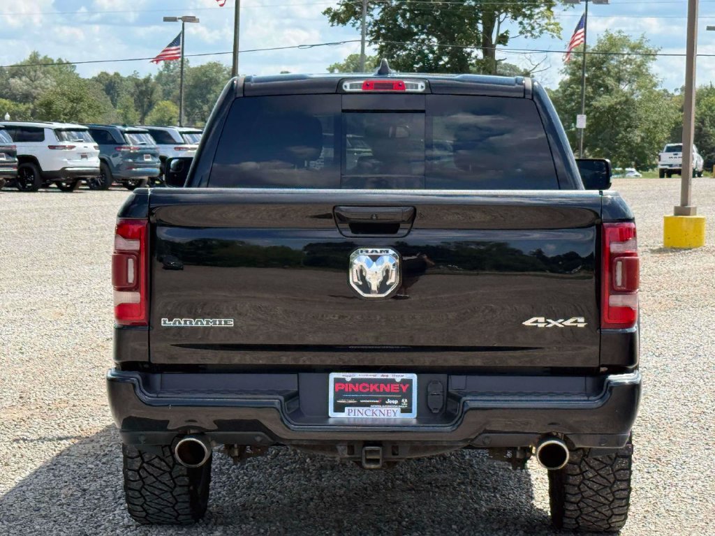 Used 2020 RAM 1500 Laramie w/ Sport Appearance Package AWD/4WD image 8