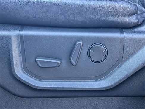 Used 2020 Ford Expedition Max XLT w/ Equipment Group 202A image 20