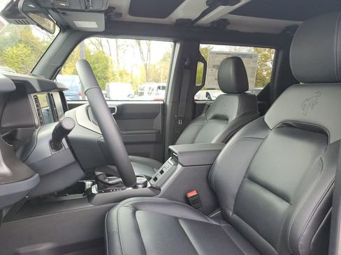 New 2025 Ford Bronco Big Bend w/ Black Diamond Package image 8