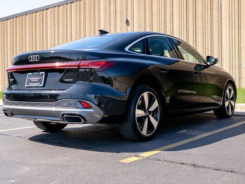 Used 2025 Audi A5 2.0T Premium Plus w/ Premium Plus AWD/4WD image 9