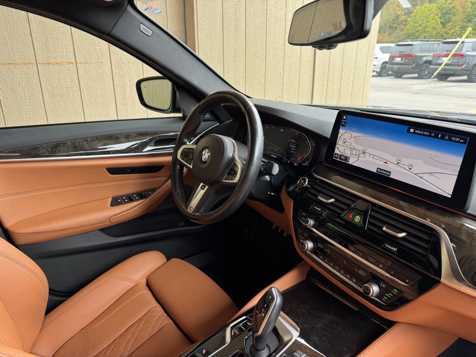 Used 2022 BMW 530i xDrive w/ M Sport Package AWD/4WD image 35
