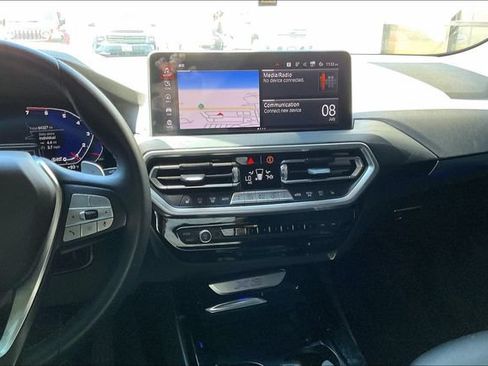 Used 2023 BMW X3 sDrive30i w/ Premium Package RWD image 5