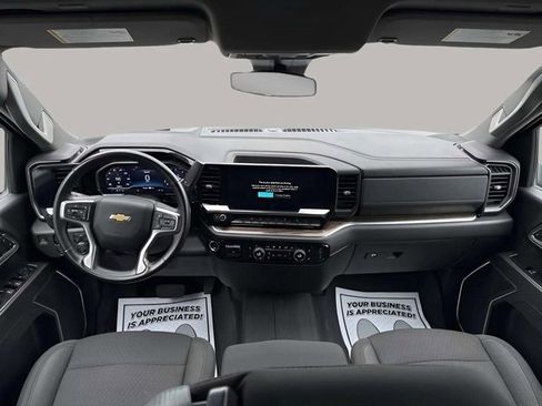 Used 2024 Chevrolet Silverado 2500 LT image 19