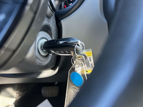 Used 2017 Kia Soul image 37