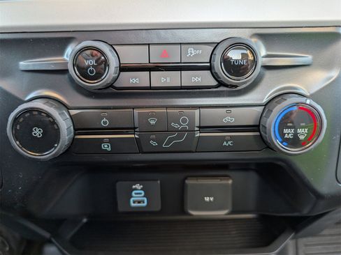 New 2026 Ford F250 XL w/ XL Chrome Package image 15