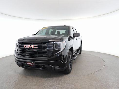 Used 2023 GMC Sierra 1500 Pro w/ Graphite Edition image 32