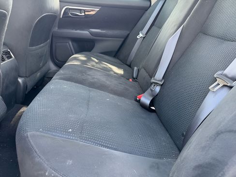 Used 2014 Nissan Altima 2.5 SV w/ Convenience Package FWD image 11
