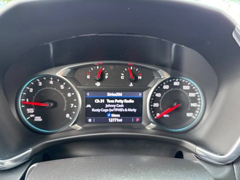 Used 2023 Chevrolet Equinox LT FWD image 33