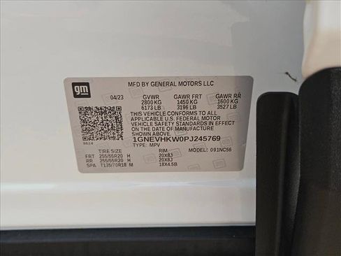 Used 2023 Chevrolet Traverse LT w/ LT Premium Package AWD/4WD image 26