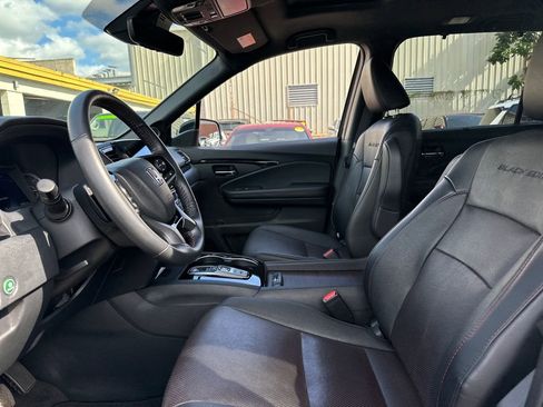 Used 2021 Honda Pilot Black Edition image 12