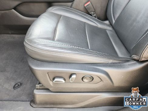 Used 2022 GMC Yukon XL Denali w/ Denali Premium Package image 31