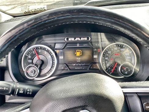 Used 2019 RAM 1500 Big Horn image 3