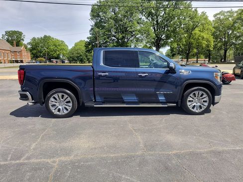 Used 2021 GMC Sierra 1500 SLT w/ SLT Premium Package image 7
