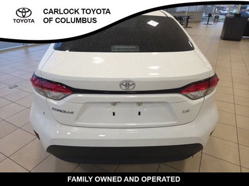 Used 2025 Toyota Corolla LE FWD image 8