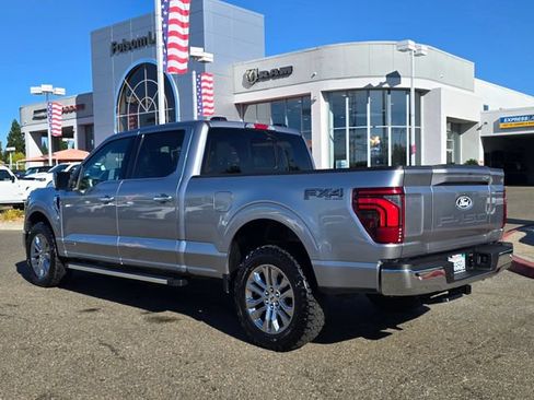 Used 2025 Ford F150 Lariat w/ Equipment Group 502A High AWD/4WD image 6