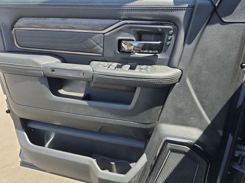 New 2026 RAM 2500 Limited AWD/4WD image 27