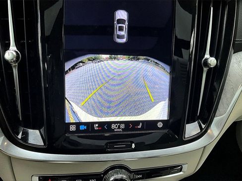 Used 2024 Volvo S60 T8 Ultimate w/ Climate Package image 14