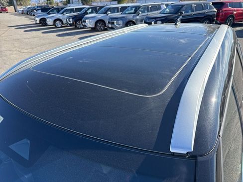 New 2026 Mitsubishi Outlander SEL FWD image 9