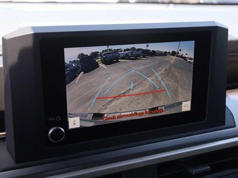 Used 2024 Toyota Tacoma SR5 AWD/4WD image 17