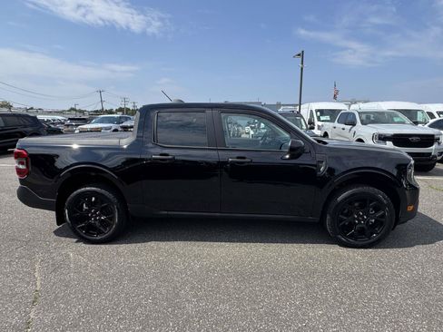 New 2026 Ford Maverick XLT w/ XLT Luxury Package AWD/4WD image 6