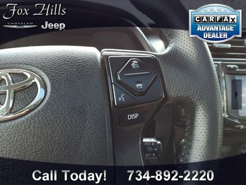 Used 2018 Toyota 4Runner TRD Off-Road Premium image 18