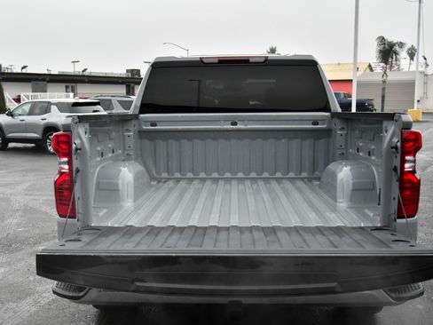 Used 2024 Chevrolet Silverado 1500 LT image 39