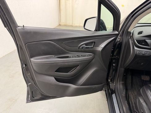 Used 2019 Buick Encore Preferred w/ Safety Package image 16