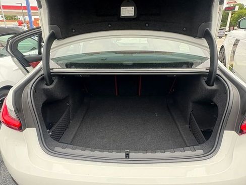 Used 2022 BMW 330i xDrive Sedan w/ Driving Assistance Package image 14