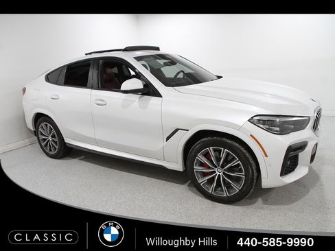 Certified 2022 BMW X6 xDrive40i w/ M Sport Package image 1